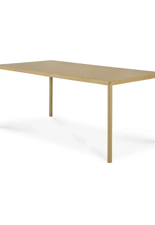 Riktigt trendig matbord 2025 från Ethnicraft.