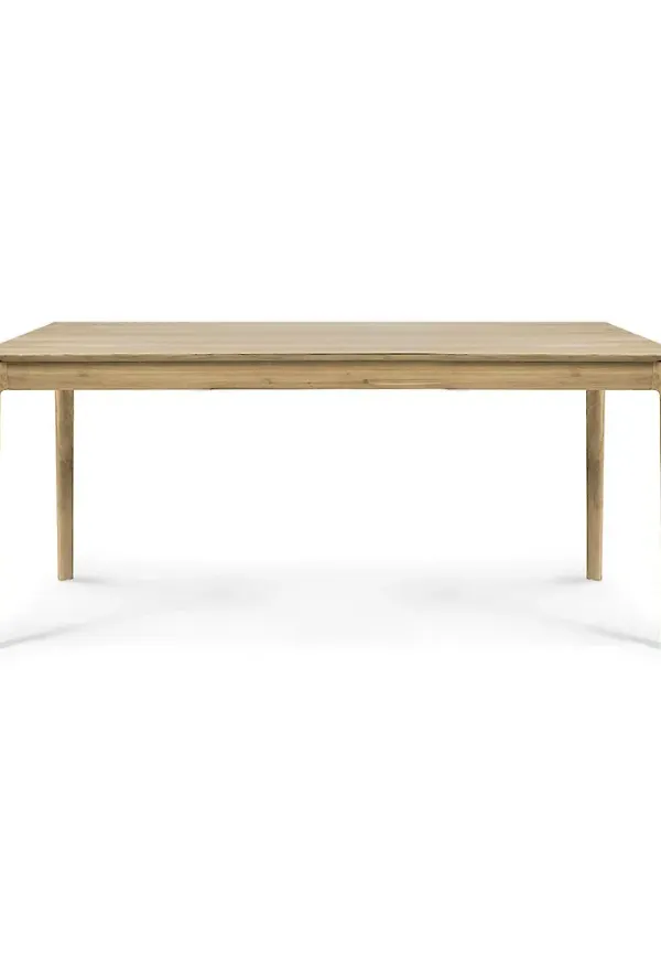 Fantastiskt fin ekbord 2025 från Ethnicraft.