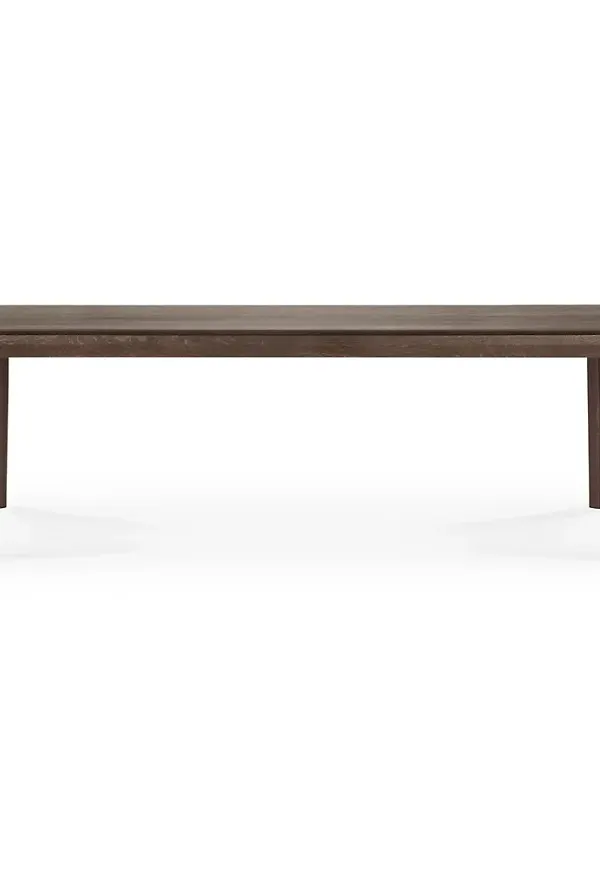 Fantastiskt fin matbord i ek från Ethnicraft.