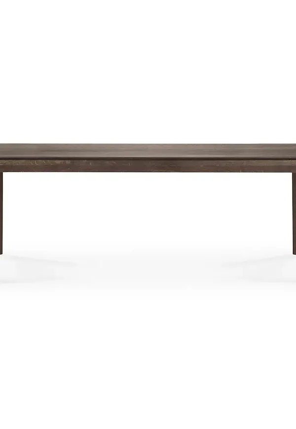 Otroligt fin bord 2025 från Ethnicraft.