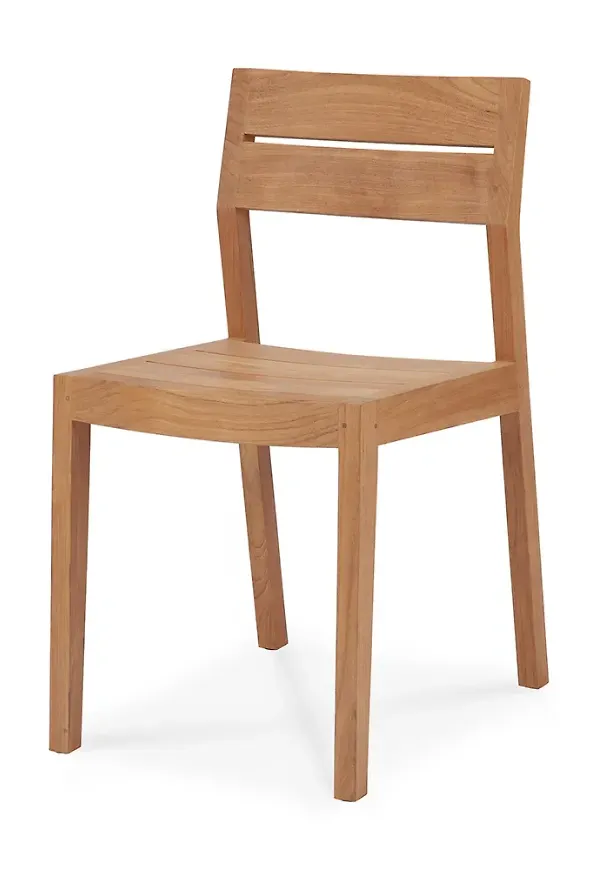 Ikonisk stol 2025 från Ethnicraft.