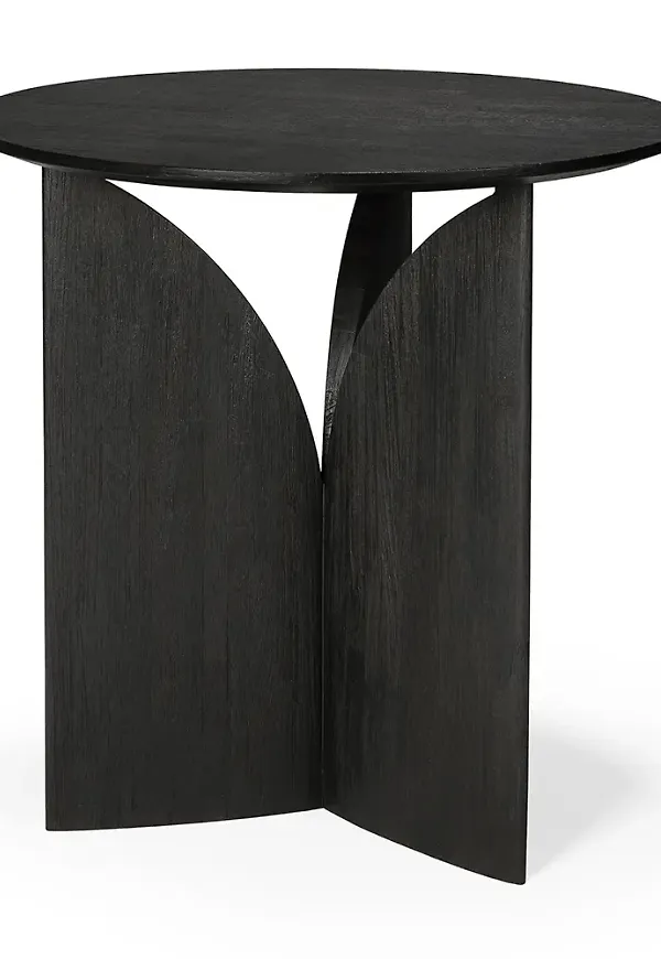 Exklusiv sidobord 2025 från Ethnicraft.