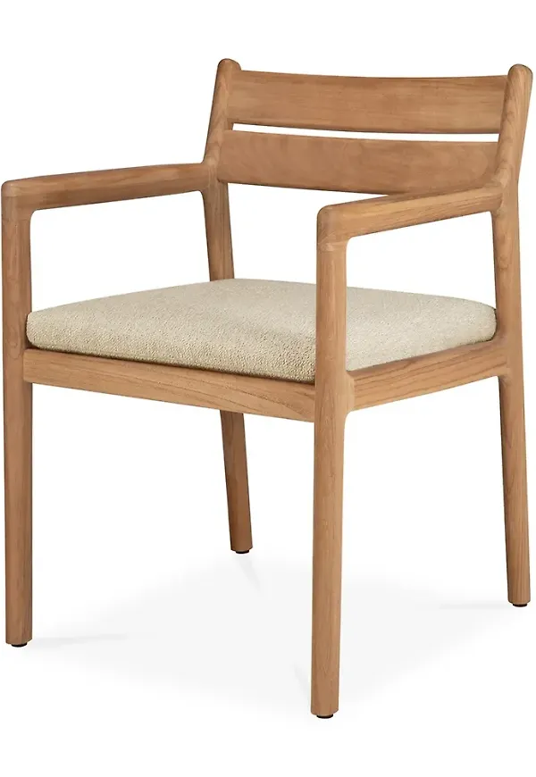 Elegant stol 2025 från Ethnicraft.