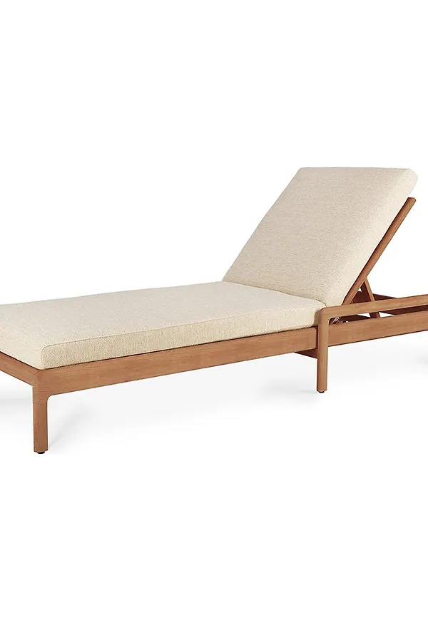 Elegant solsäng 2025 från Ethnicraft.