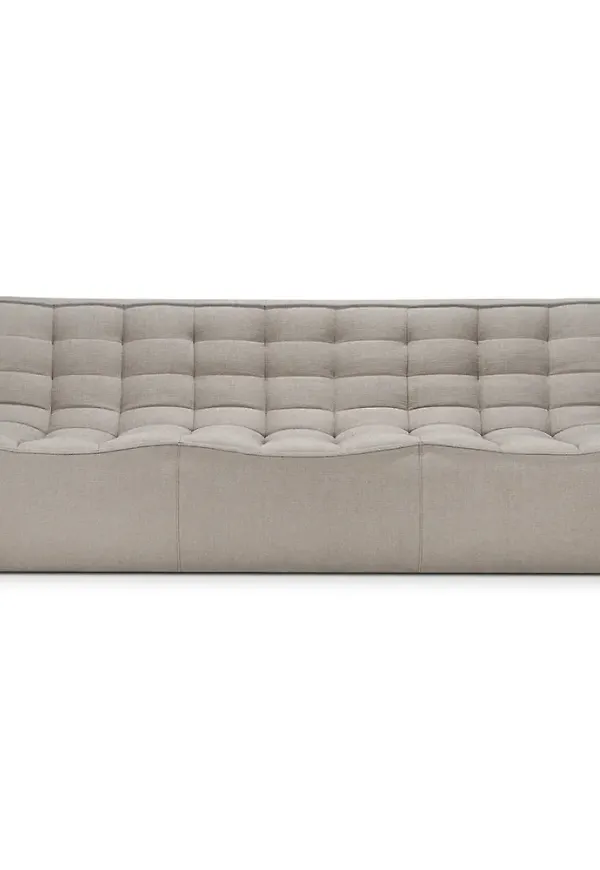 Elegant Möbel som passar bra vid många olika tillfällen.