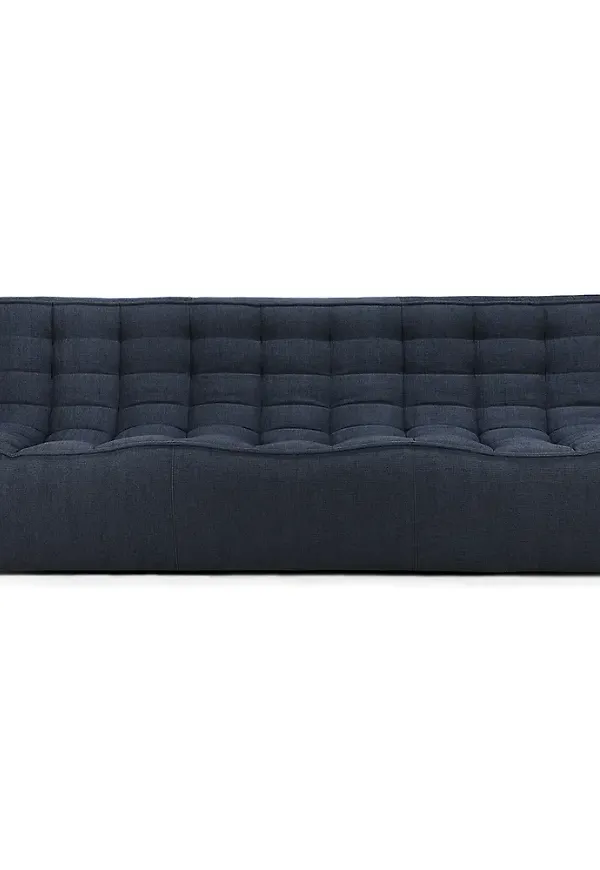 Moderiktig Möbel som passar bra vid många olika tillfällen.