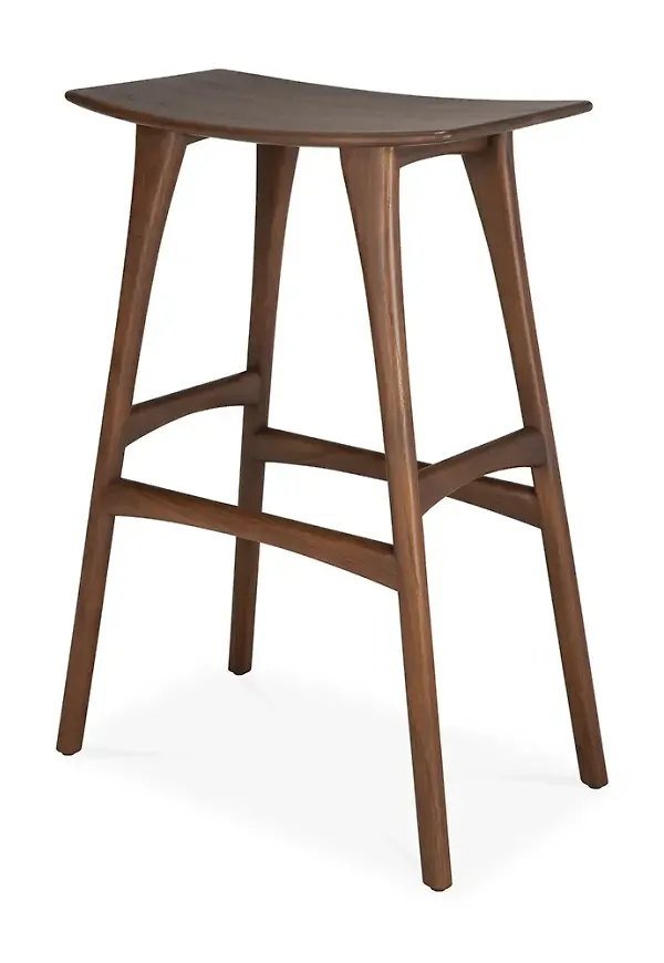 Riktigt snygg teakstol 2025 från Ethnicraft.