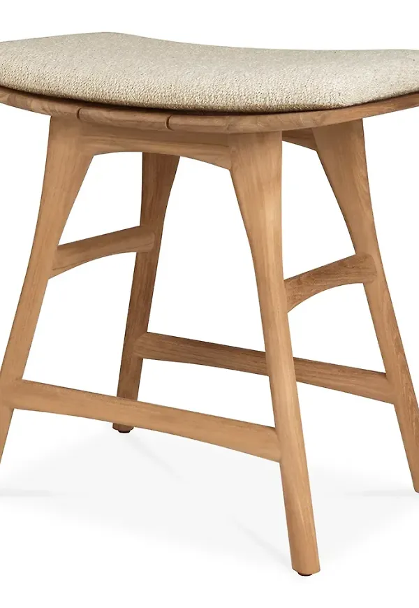 Jättesnygg pall 2025 från Ethnicraft.