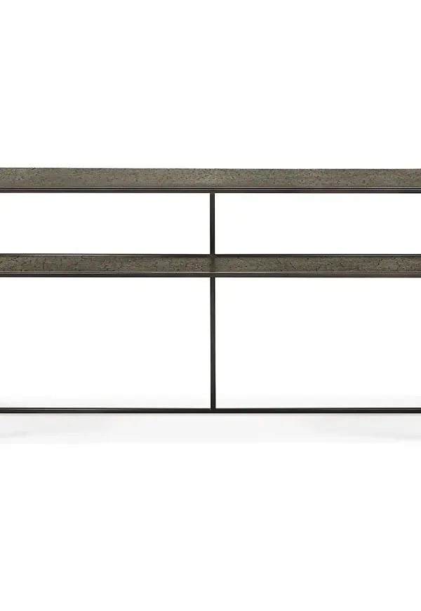 Superfin bord 2024 från Ethnicraft.