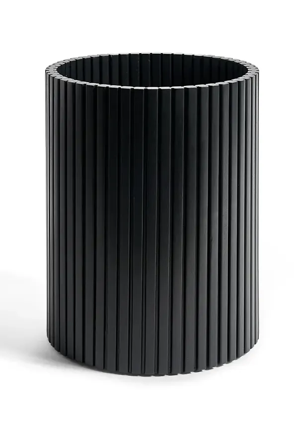 Ethnicraft möbel som passar perfekt till våren 2025!