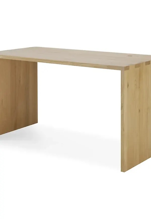 Elegant skrivbord 2025 från Ethnicraft.