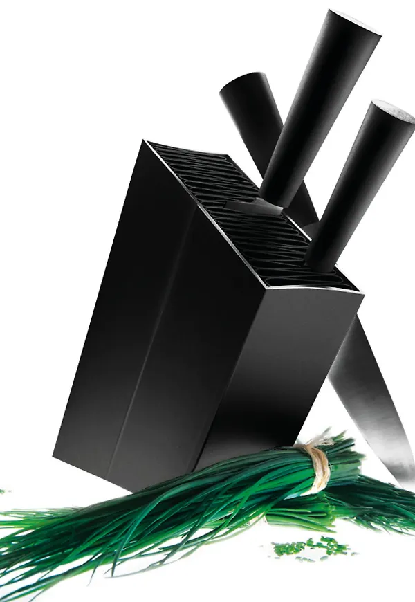 Otroligt snygg knivblock i svart från Eva Solo.