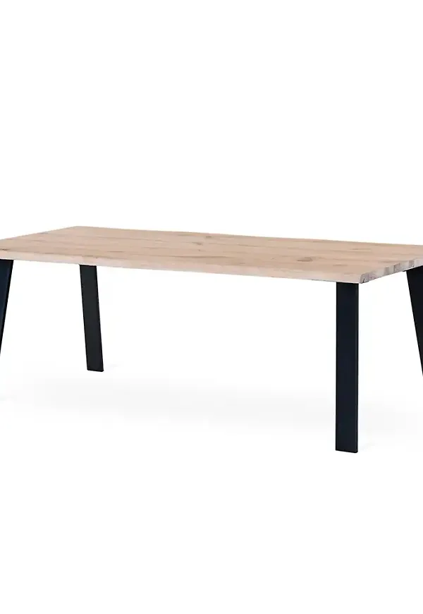 Otroligt snygg bord som passar bra vid många olika tillfällen.