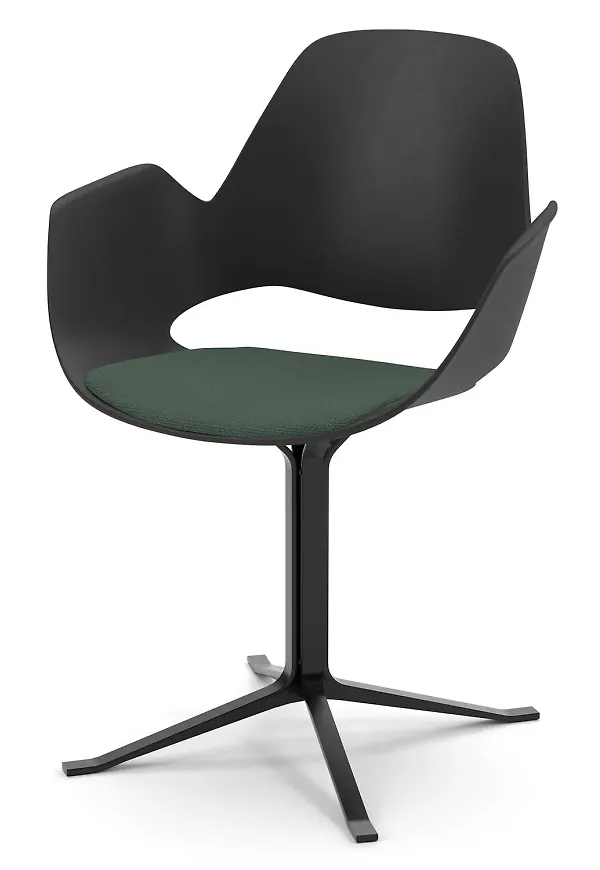 Superfin stol 2025 från Houe.