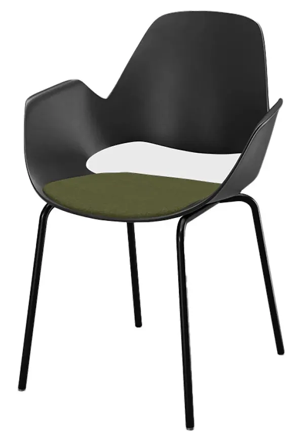 Cool svart matstol 2025 från Houe.