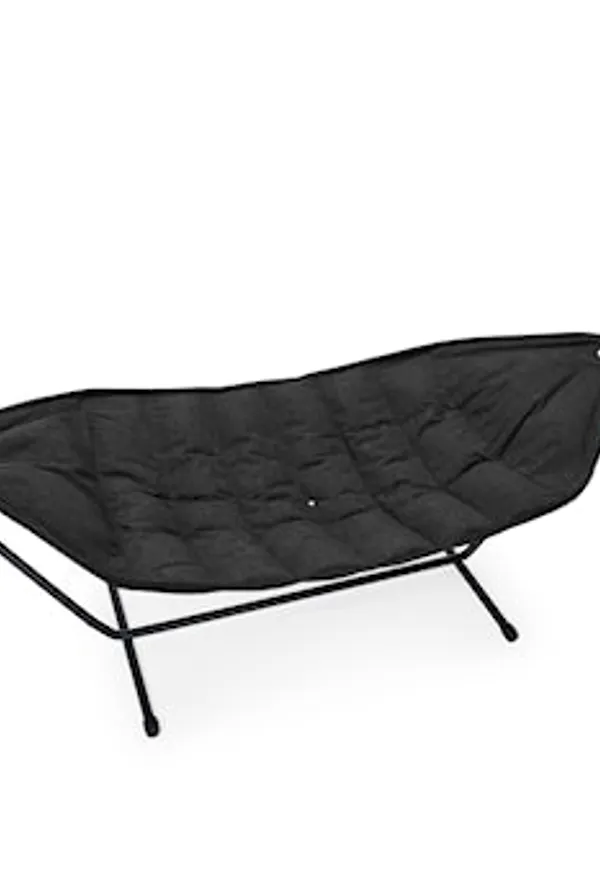 Grå Fatboy-utemöbel i snygg modell.