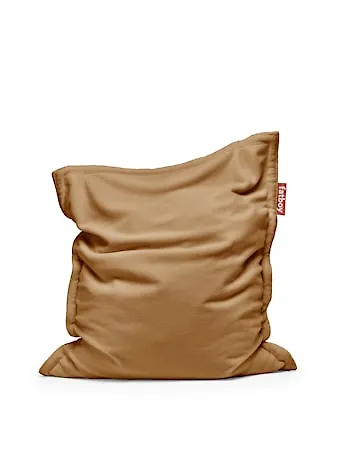 Trendig beige fåtölj 2025 från Fatboy.