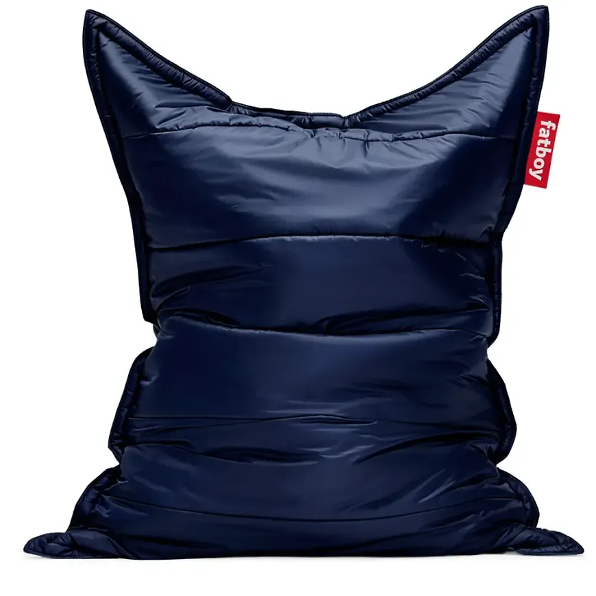 Riktigt fin Fåtölj som passar bra vid många olika tillfällen.