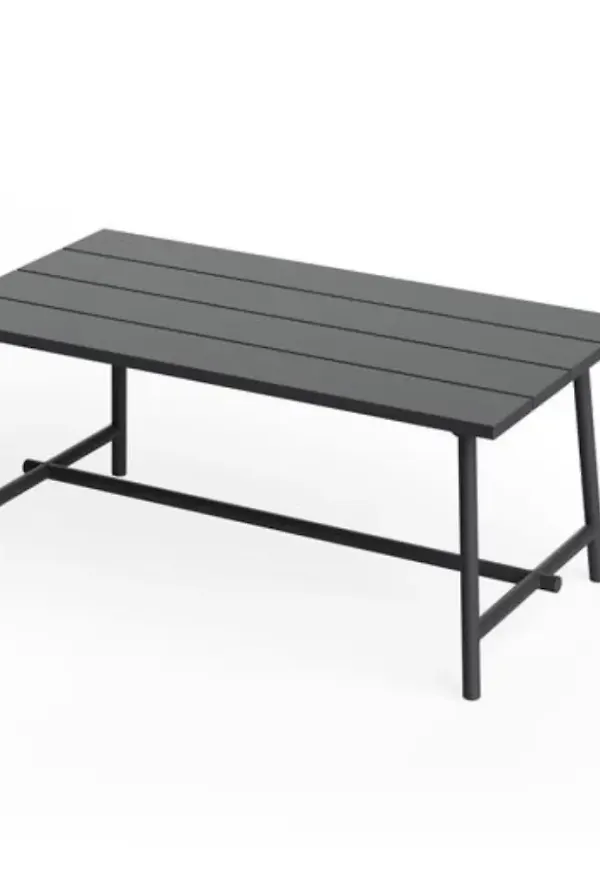 Riktigt snygg utomhusbord i aluminium från Fatboy.