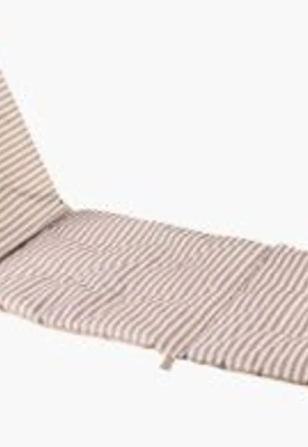 Supersnygg beige stol 2025 från hemtex.