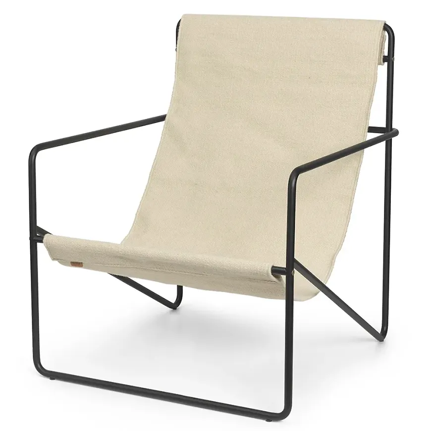 Riktigt trendig fåtölj 2025 från FERM LIVING.