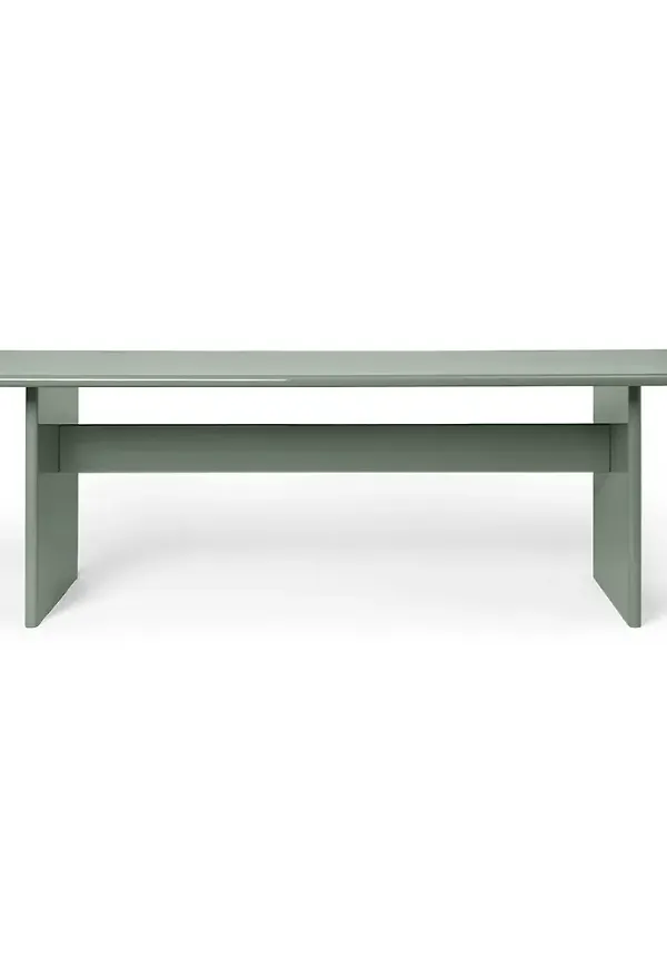 Fin bord 2025 från FERM LIVING.