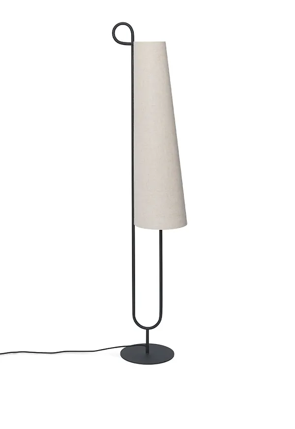 Fantastiskt snygg järnlampa i svart från FERM LIVING.