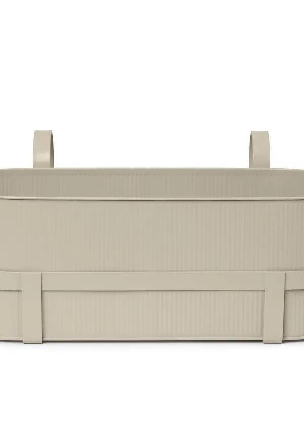 Beige FERM LIVING-möbel i modern modell.