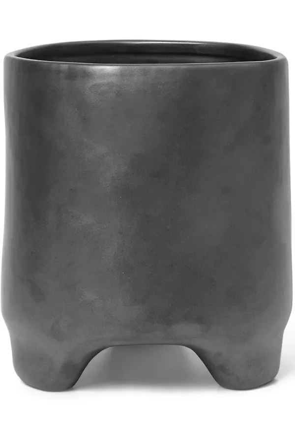 Trendig kruka 2025 från FERM LIVING.