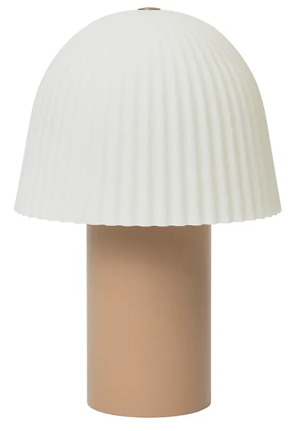 Skön lampa i järn från FERM LIVING.