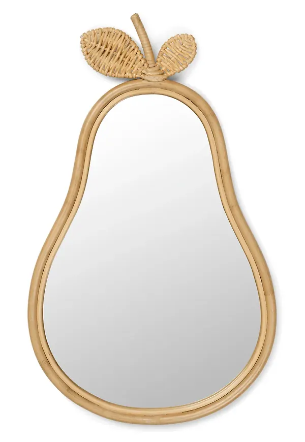 Beige FERM LIVING-väggspegel i fantastiskt snygg modell.