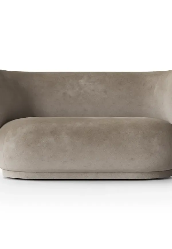 Modern beige möbel 2026 från FERM LIVING.