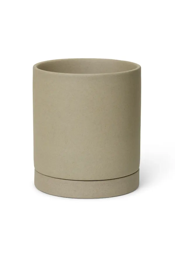 Supersnygg kruka i beiget från FERM LIVING.
