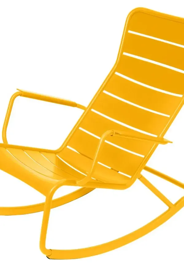 Modern stol i aluminium från Fermob.