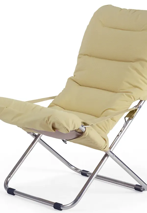 Smickrande solstol i aluminium från Fiam.