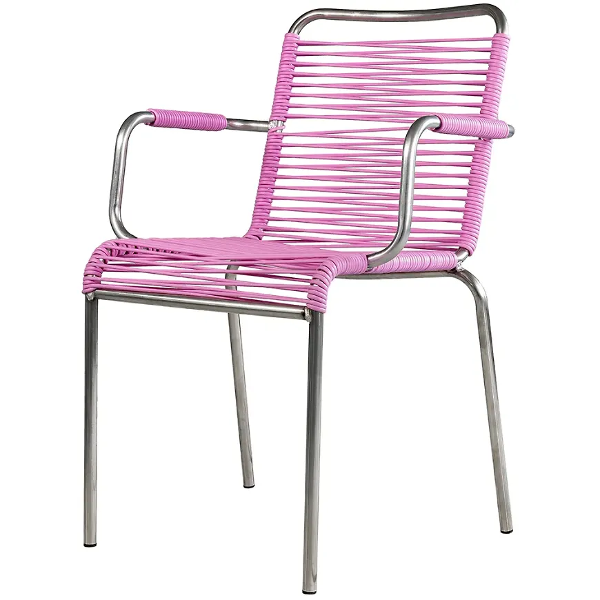 Smickrande trädgårdsstol 2025 från Fiam.