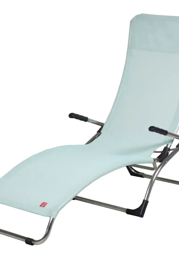 Otroligt snygg solsäng 2026 från Fiam.