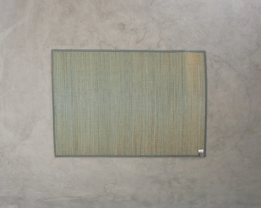 Smickrande matta i grönt från Finarte.