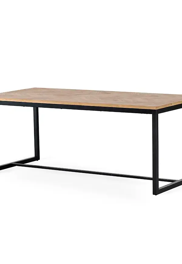 Härlig bord i ek från Torkelson.