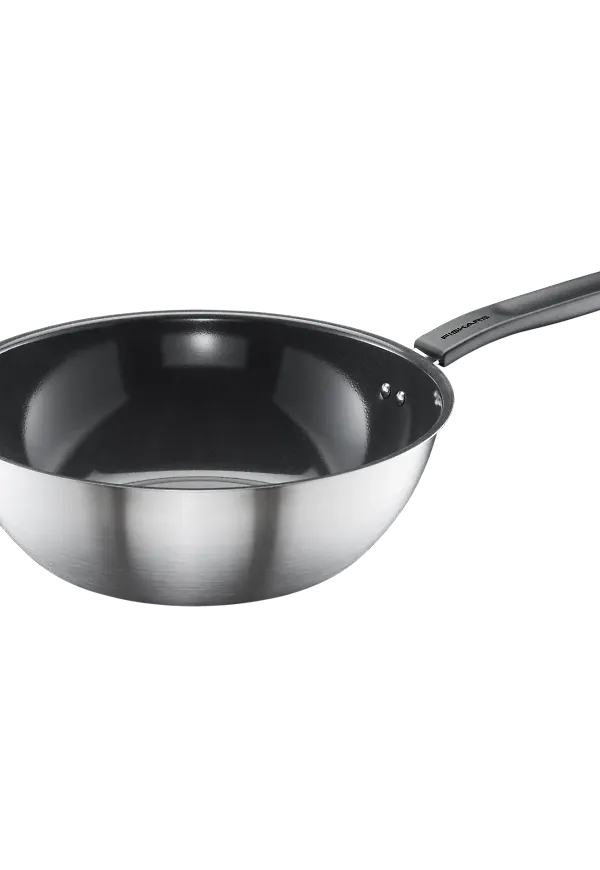 Elegant wok i svart från Fiskars.