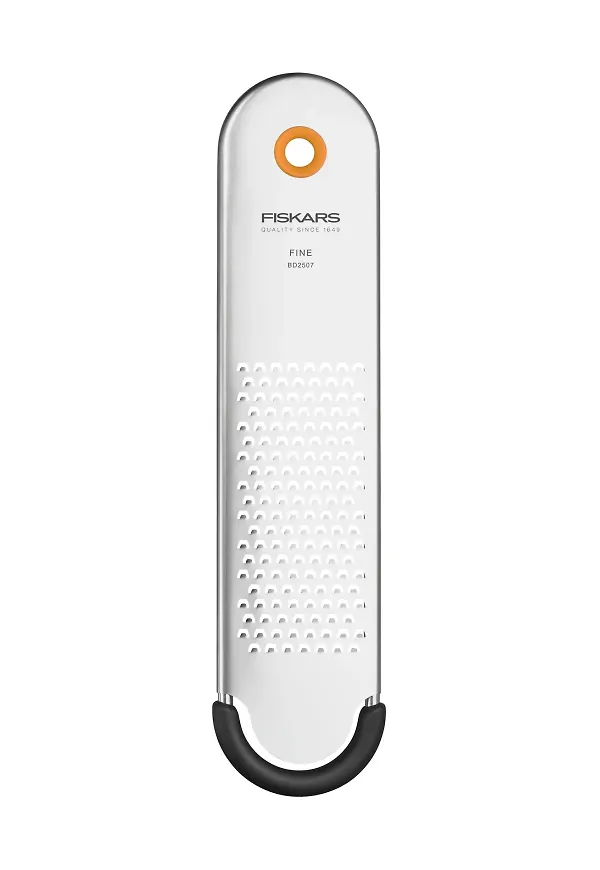 Fantastiskt snygg rivjärn 2026 från Fiskars.