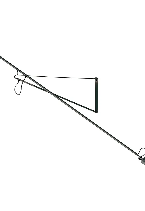 Otroligt snygg svart lampa 2026 från Flos.