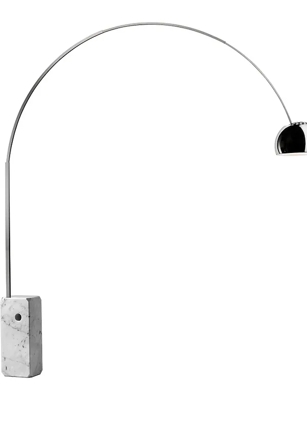 Smickrande silver lampa 2026 från Flos.
