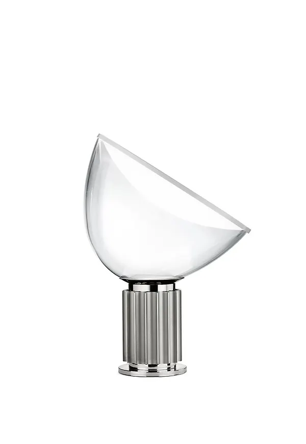 Otroligt fin skrivbordslampa i silver från Flos.