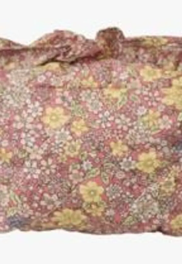 Komfortabel smyckesskrin 2025 från hemtex.