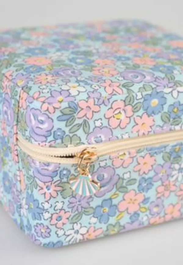 Söt smyckeskrin 2025 från hemtex.