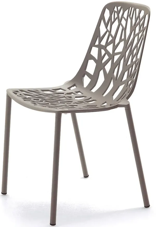 Snygg aluminiumstol 2026 från Fast.