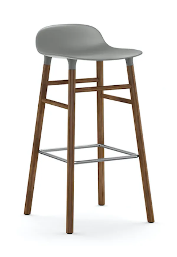 Exklusiv normann copenhagen stol i grå färg gjord i valnöt.