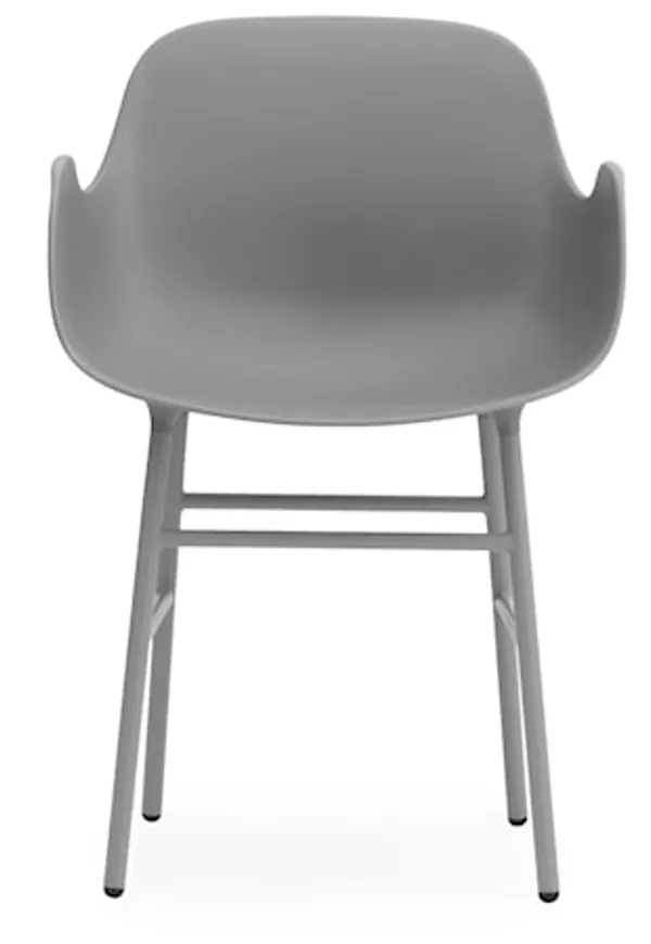 Snygg karmstol 2025 från Normann Copenhagen.