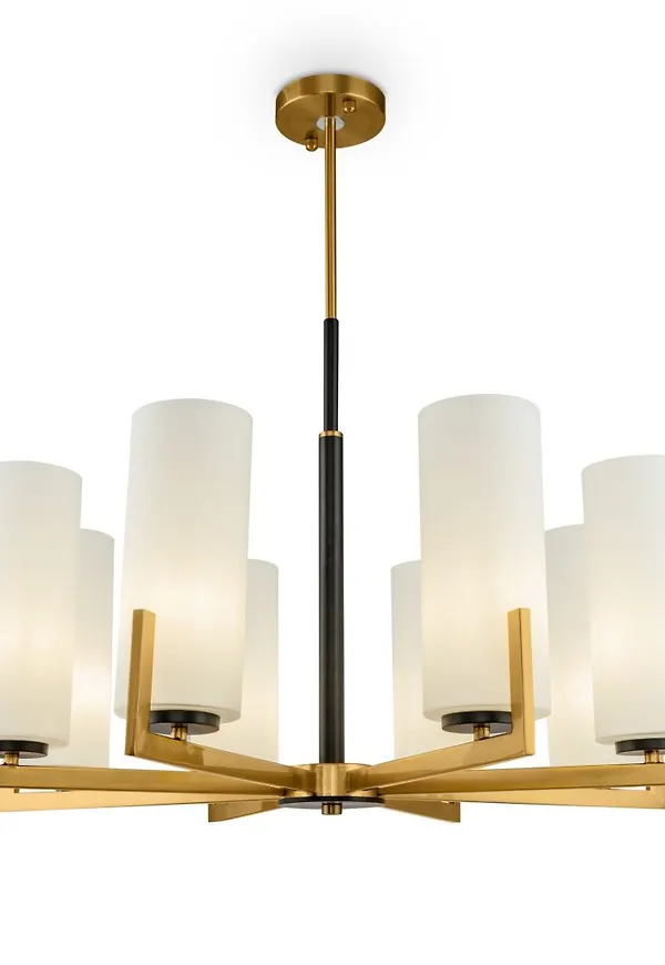 Jättefin lampa 2025 från Maytoni.